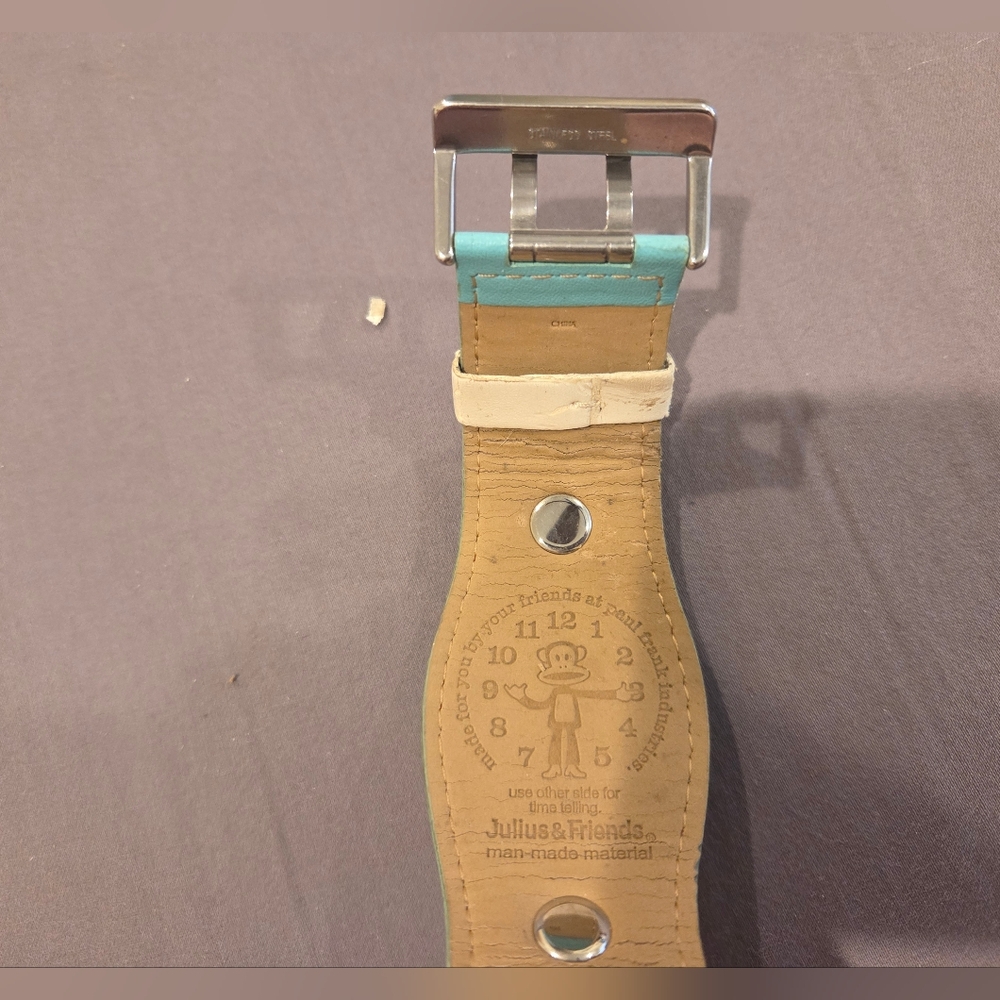 JULIUS & FRIENDS NON-FUNCTIONING WATCH - MAN MADE MATERIAL - Picture 5 of 8
